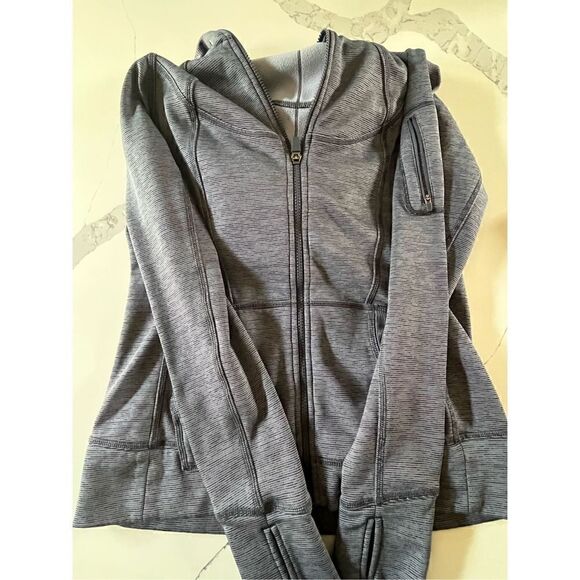 Athleta Women’s Navy Striped Full Zip Hoodie Sz M Pockets Long Sleeve Thumbholes - Picture 7 of 10